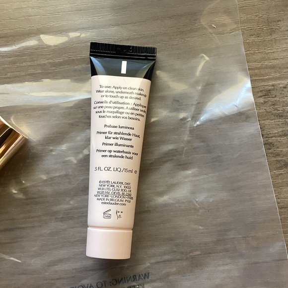 New Estée Lauder GWP Set - Picture 5 of 9